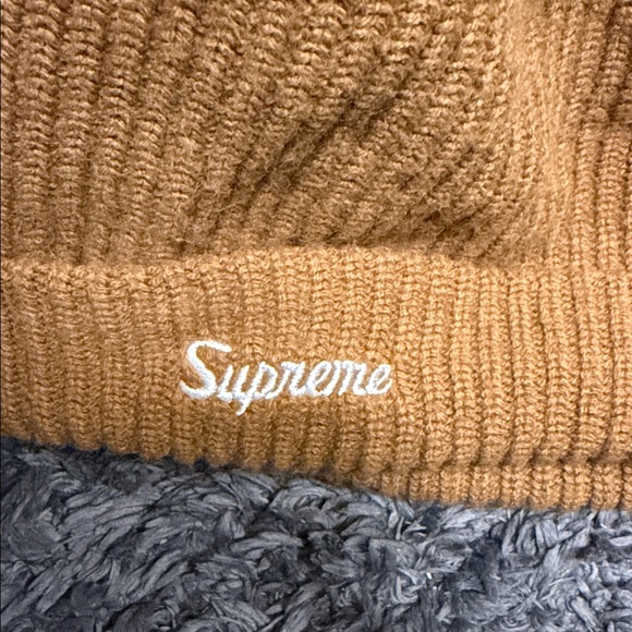 Supreme beanie - Picture 2 of 4